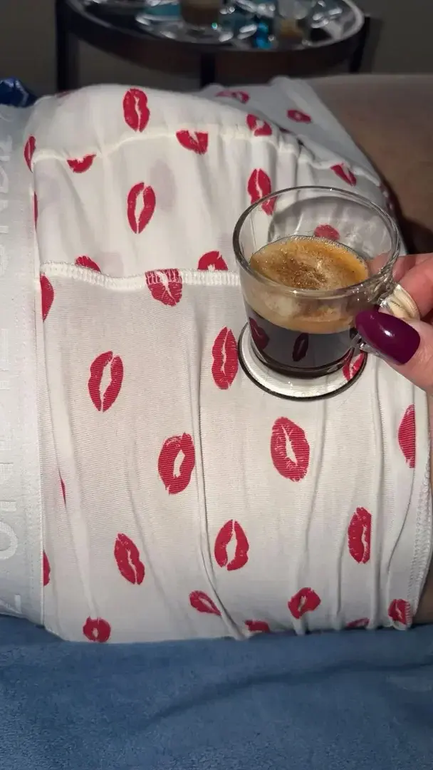 Pour les vrais amateurs de café… ☕️💋