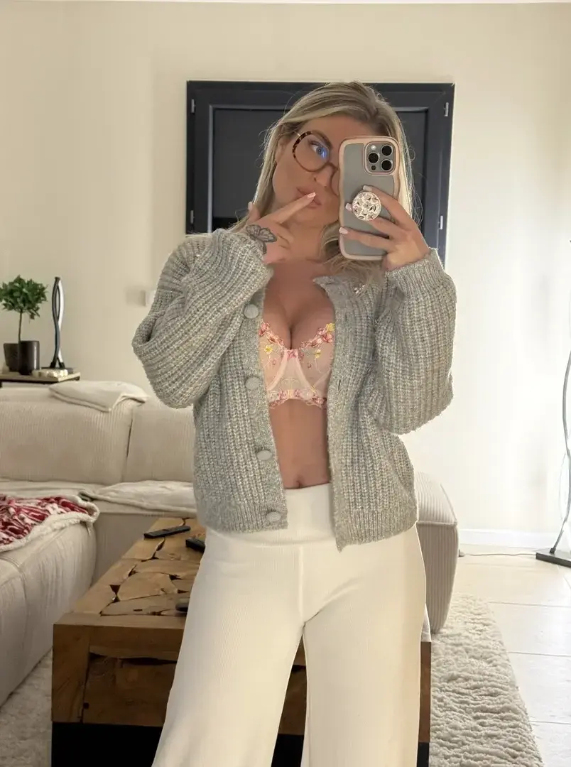 Leak public de Margotdulac — « Mon abo gratuit à vie! Pas de code!! ❤️ » (nude) sur MYM