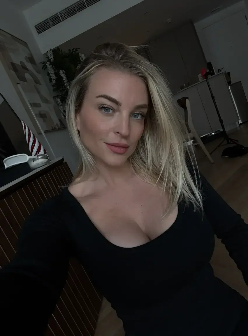 Leak & nude MYM — margotdulac : « Mon abonnement MYM 100% gratuit ♥️ » (MYM)