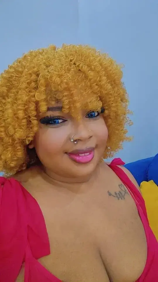 Leak & nude 2 — Goddesstheyluvvy