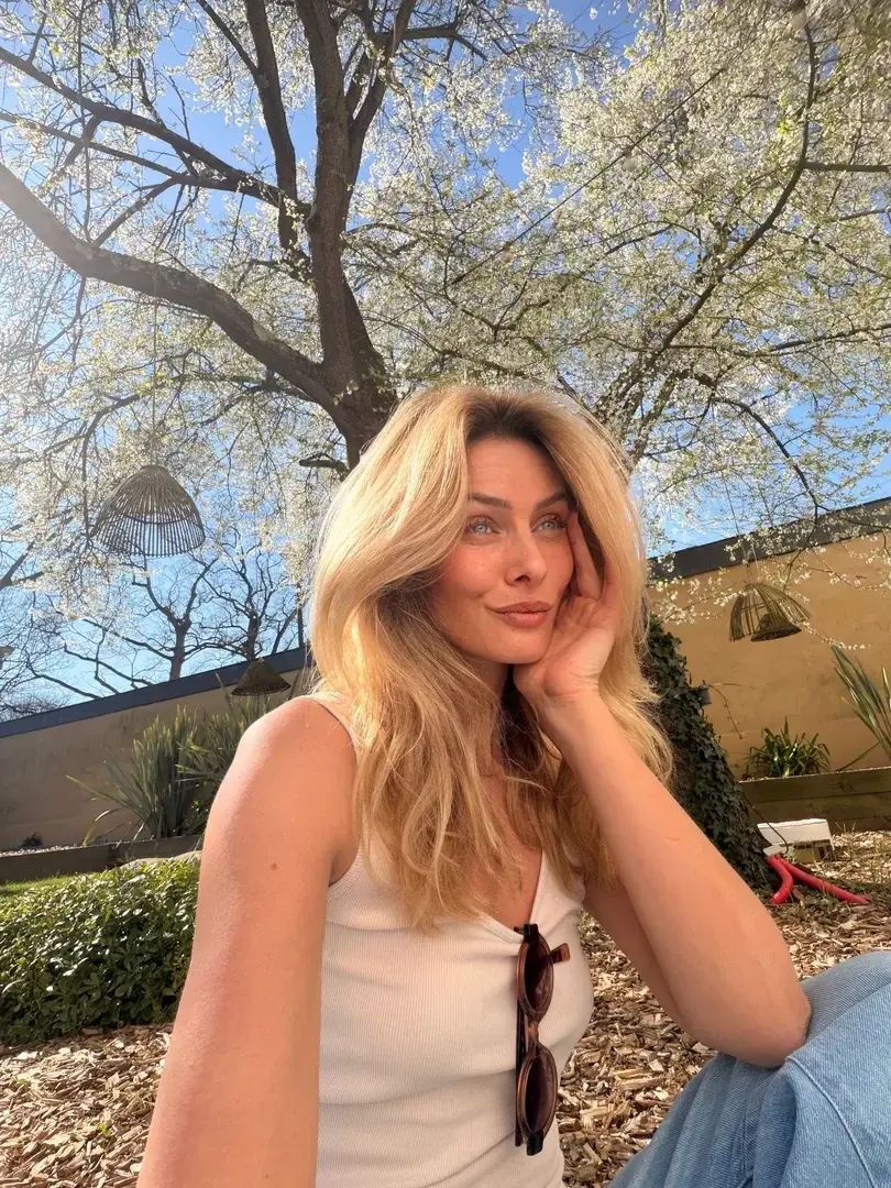 Aperçu public — Mel_adn : « 🌸☀️ » (MYM) — pas un leak