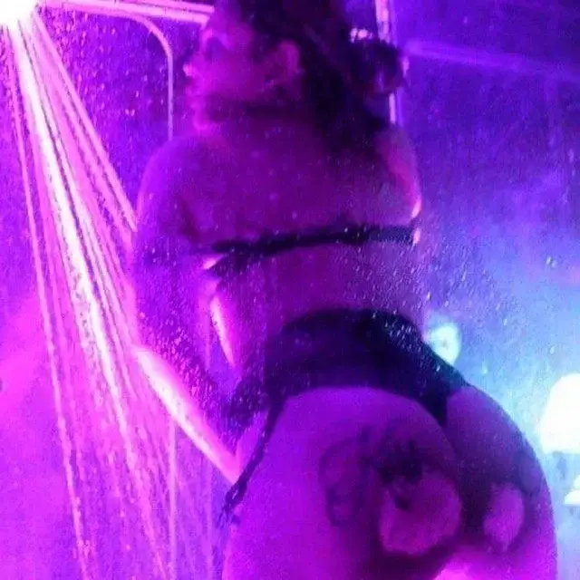 😝