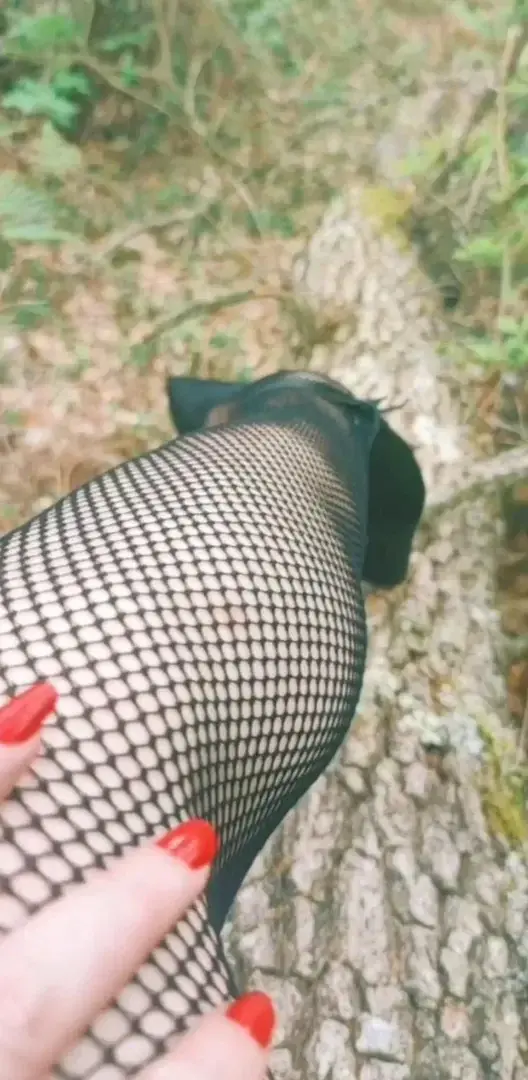Leak & nude 3 — Fouineuse