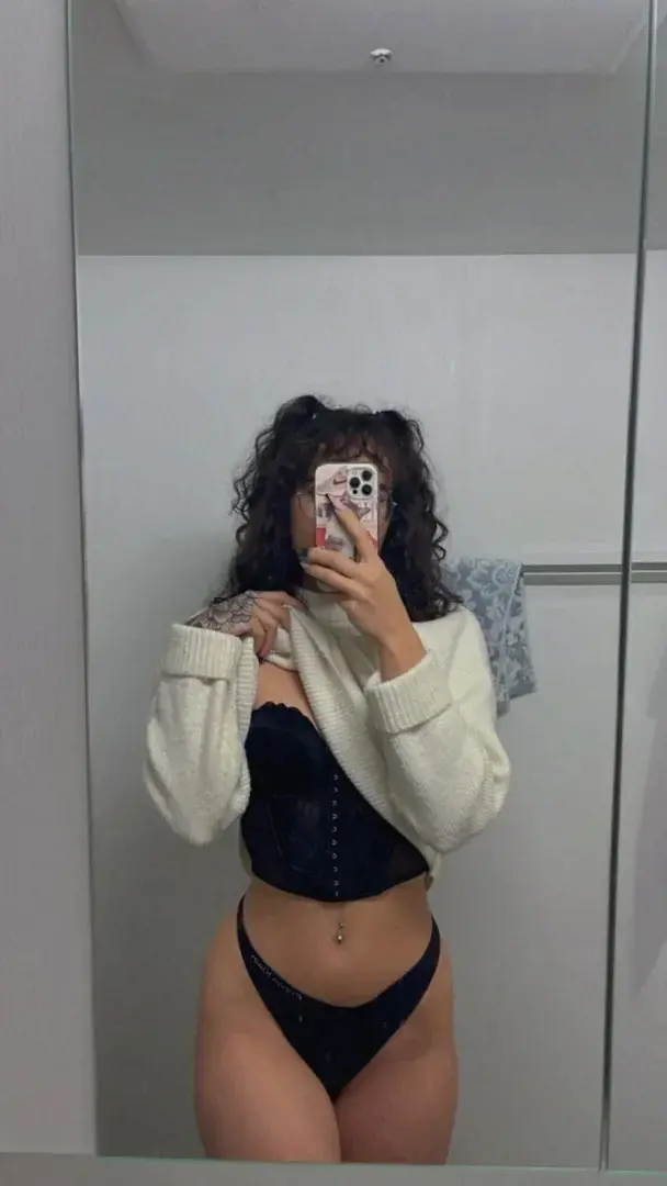 Leak public de Peachygirl — « description de la photo » (nude) sur MYM