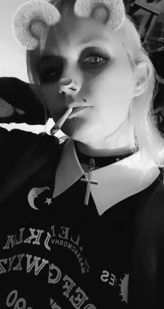 Babiblonde - Photo exclusive MYM 8 | French Modèles