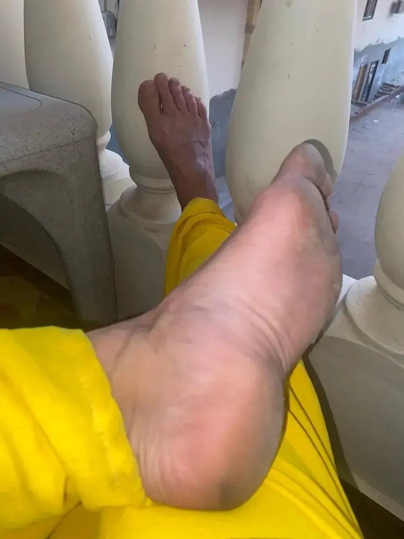 Leak & nude 2 — Caassie-footfetish