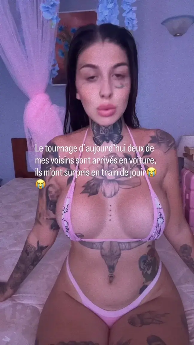 Leak & nude 19 — Loveboobs