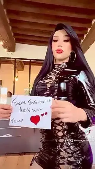 Leak & nude 1 — Thaliafontainelles