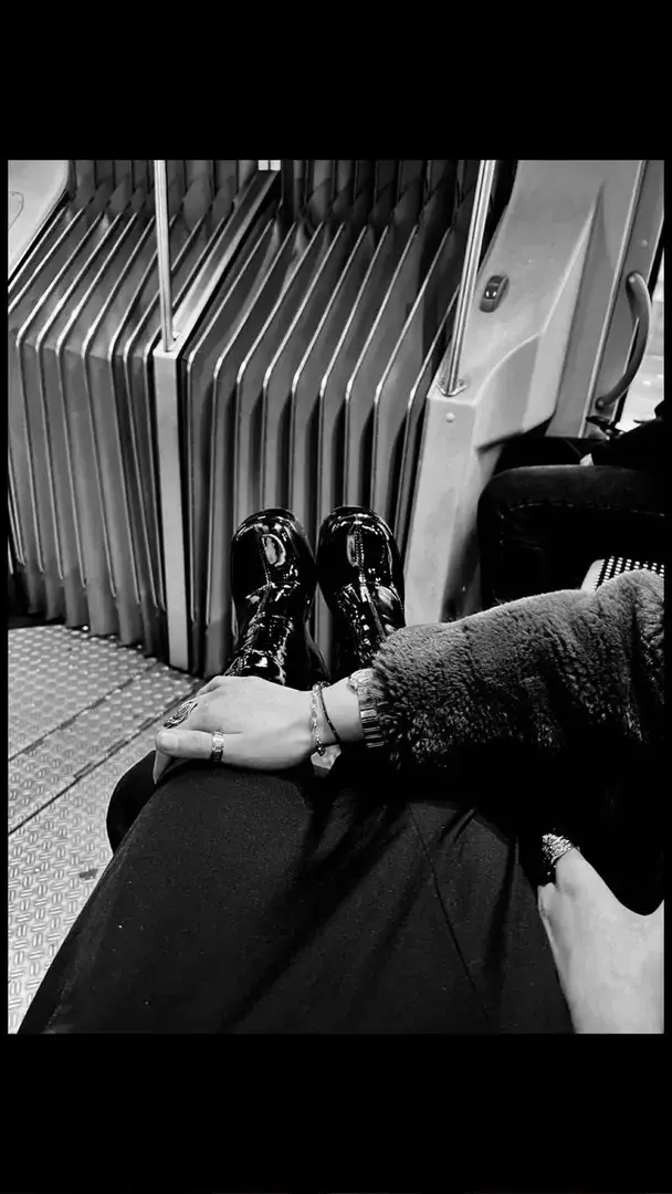Photo de couverture de Leesie__