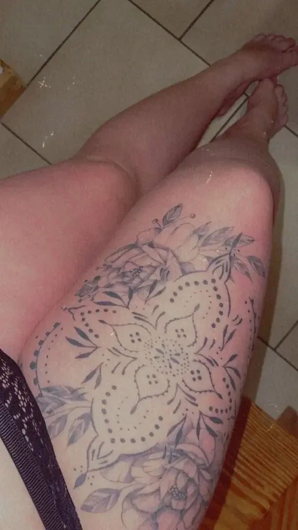 Leak & nude 2 — Lajoliefleur69