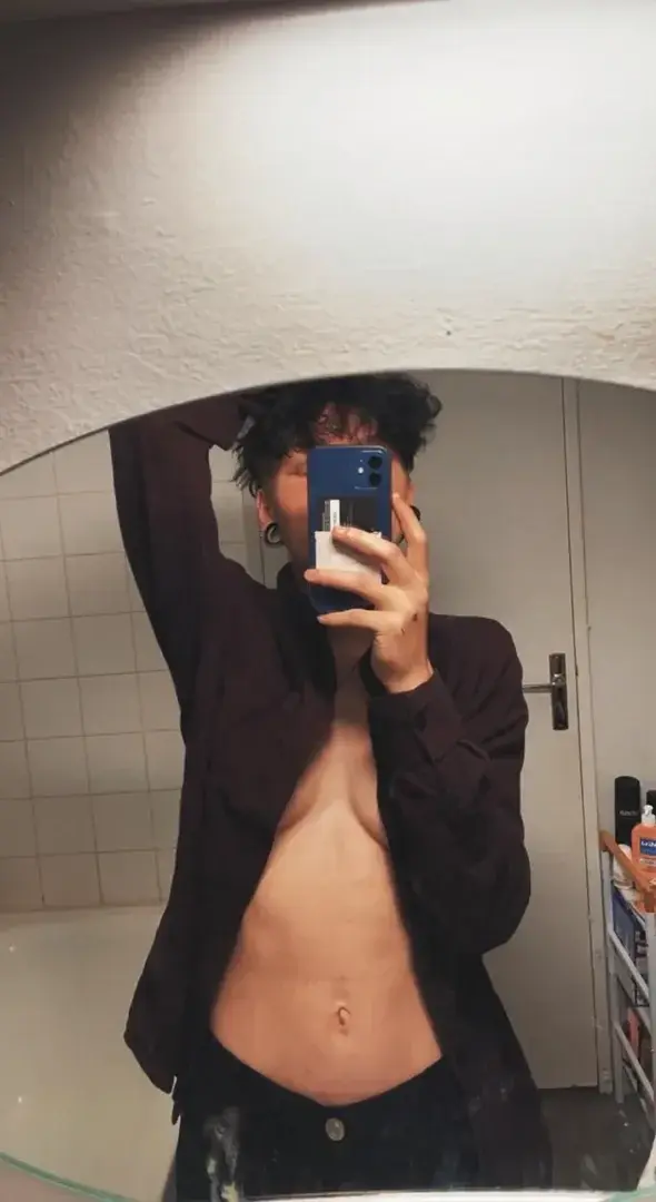 Leak & nude 2 — Littlelady15