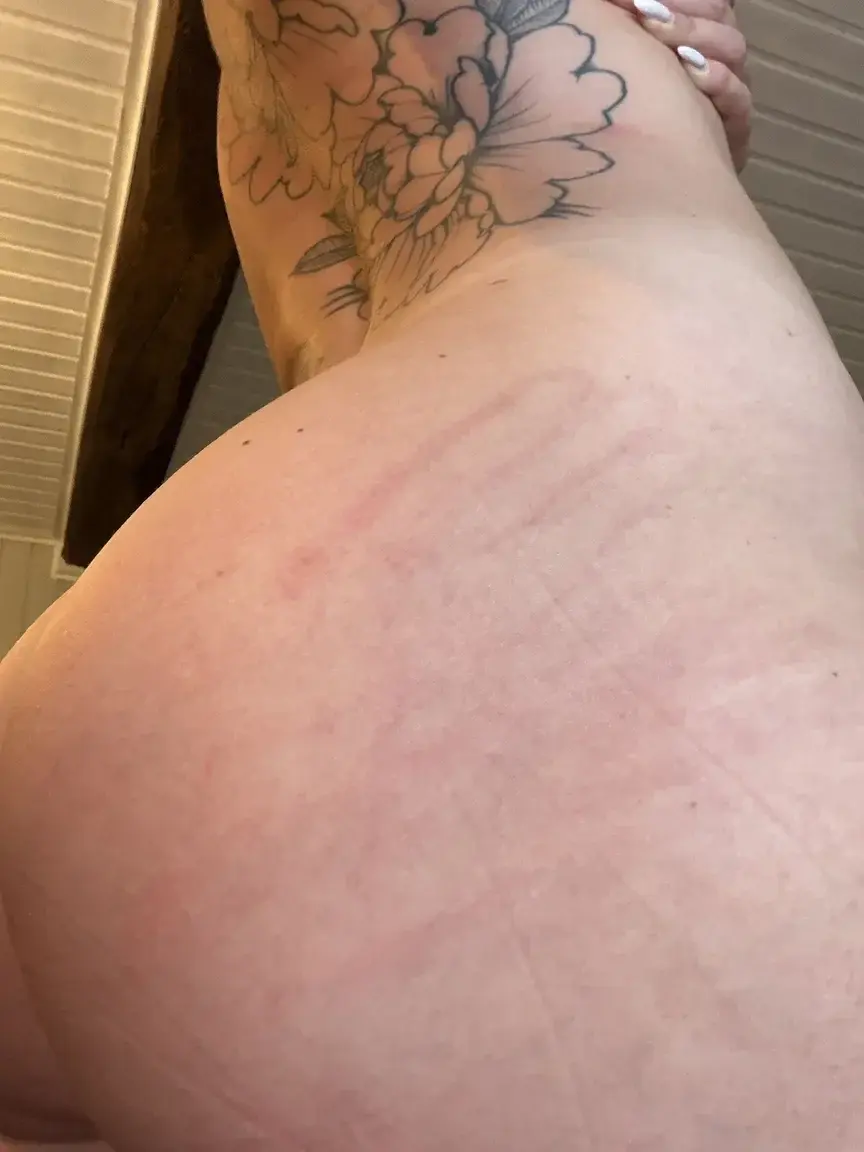 POV : ton mec t’a mis la fessée