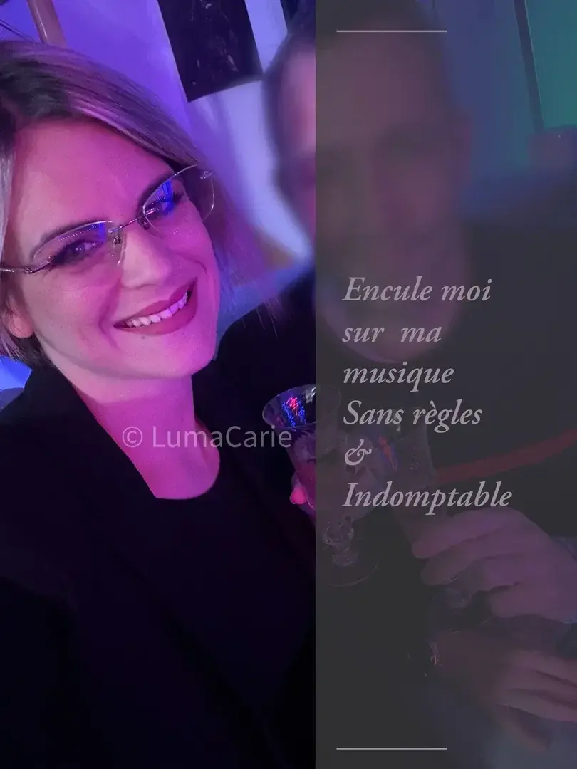 Lors de cette envie libertine Lucas m'a envoyer voir mon plan cul libertin pour qu'il me défonce le cul.Au passage je lui ai fait découvrir ma musique Sans règles & Indomptable