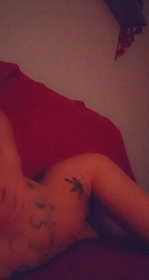 Leak & nude 2 — vause