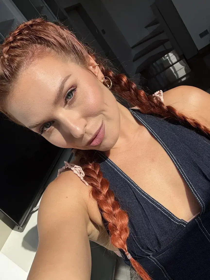 Leak & nude MYM — clemenceaudiard : « Juste entre toi et moi… personne d’autre 🤫 » (MYM)