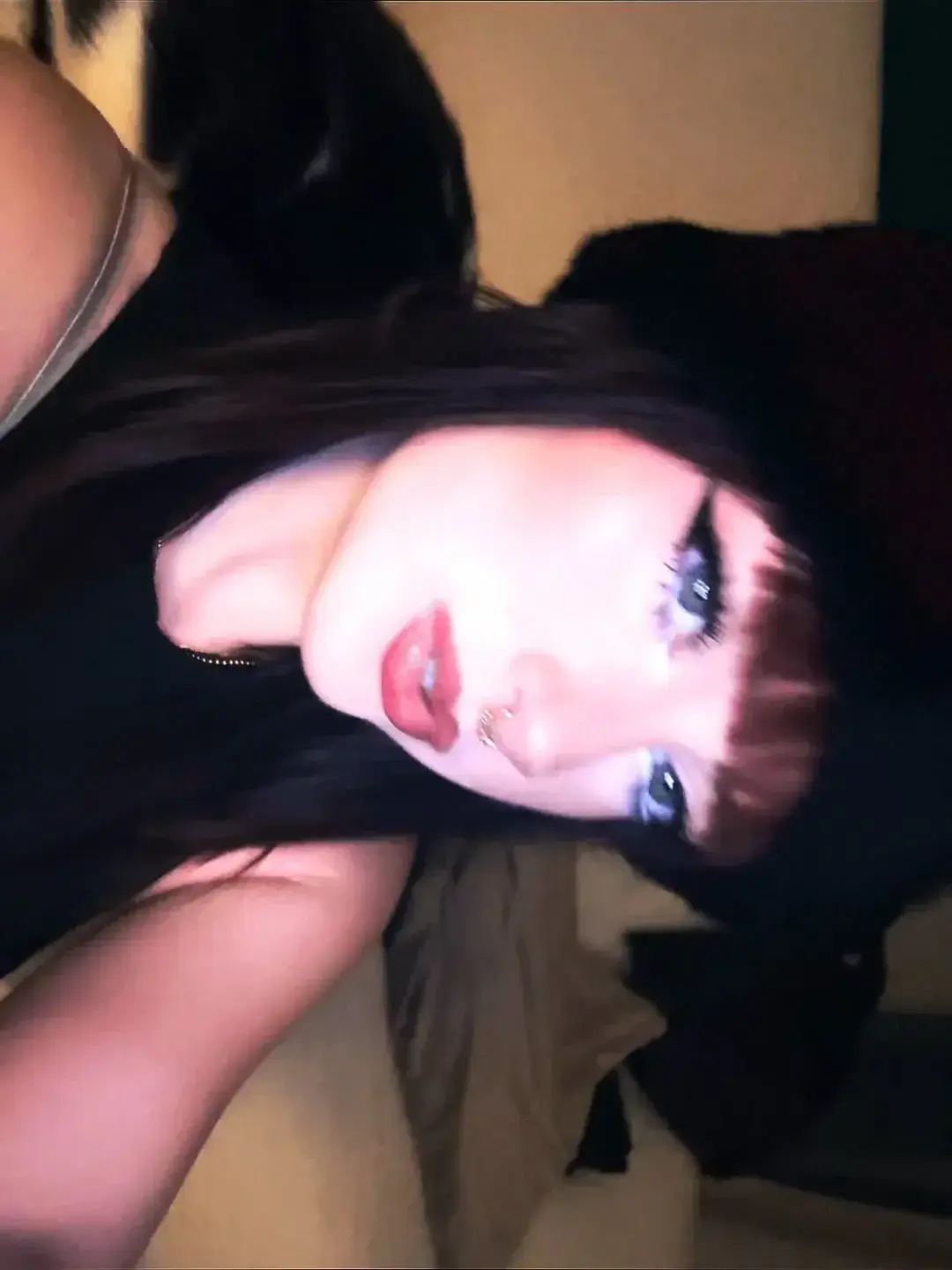 👄
