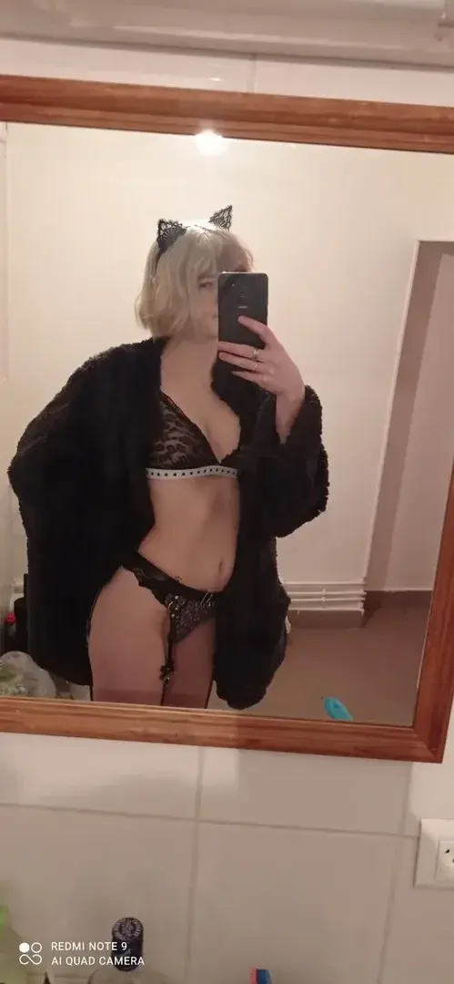 Leak & nude 4 — Lucy69tom