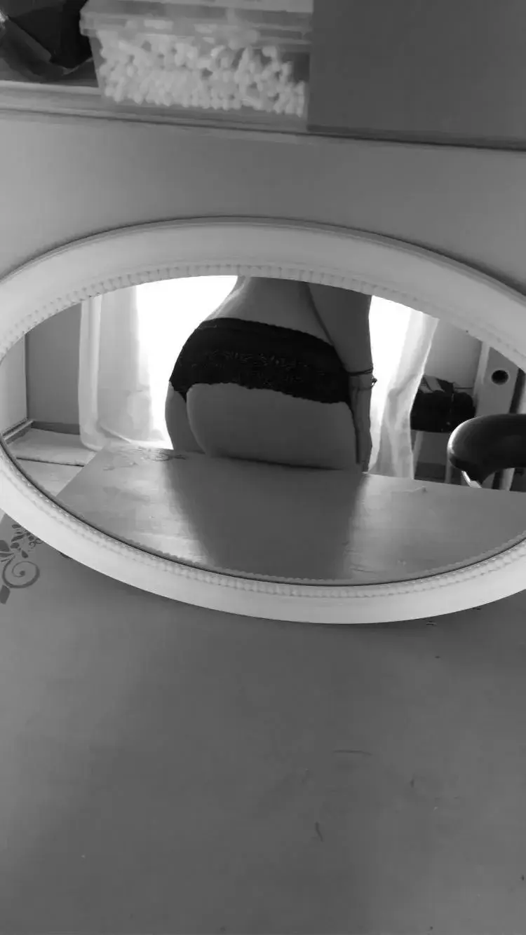 Leak & nude 2 — Camille16