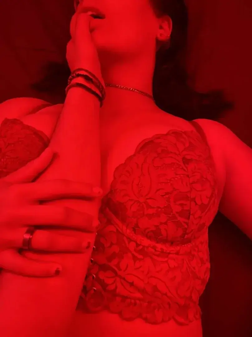 Leak & nude 3 — Camille16