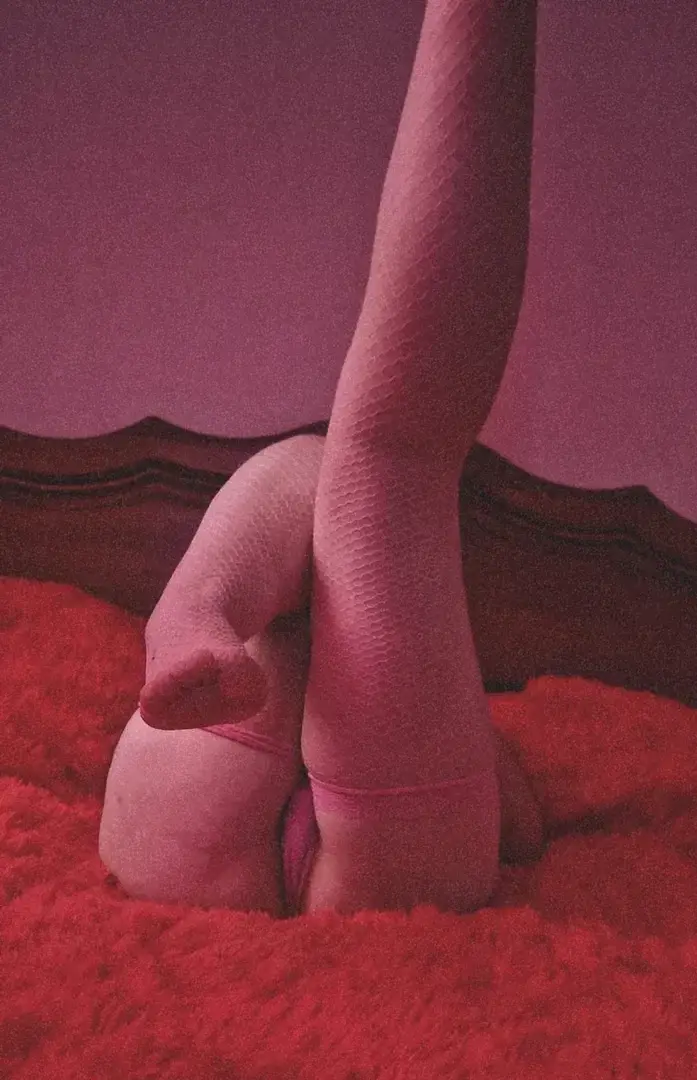 <3