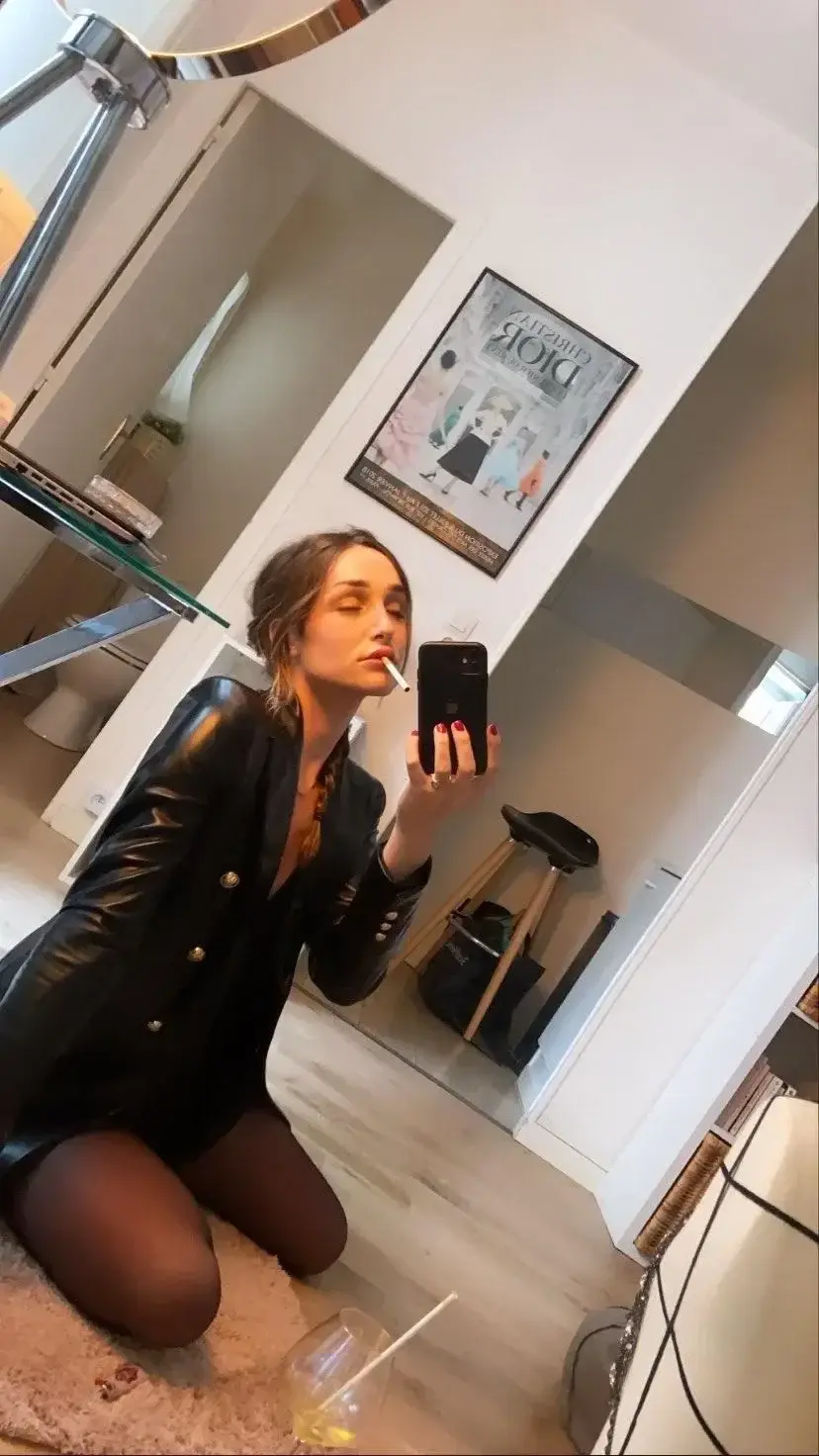 Abbysha - Photo exclusive MYM 10 | French Modèles