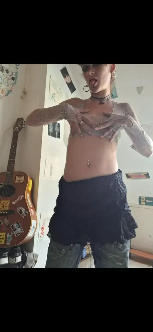 Leak & nude 4 — Petaoushnek