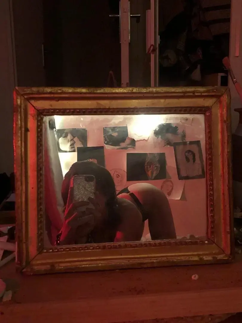 👹