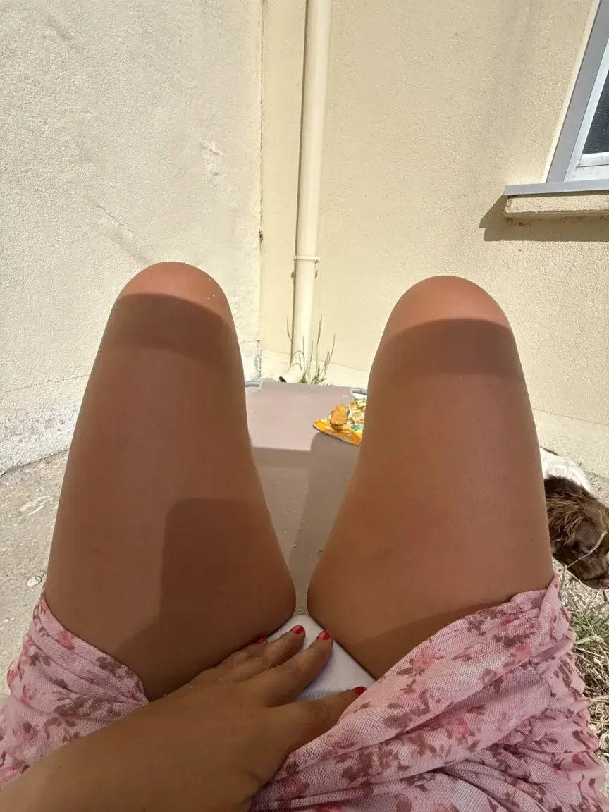 Je t’attend avant de me doigter?