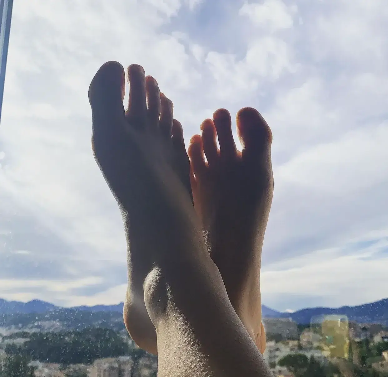 Une belle vue et de jolies pieds, quoi de mieux ?