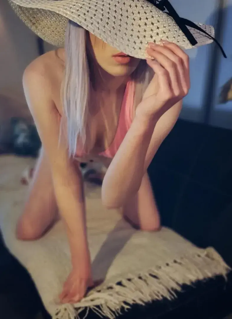 Leak & nude 4 — Naomiepink