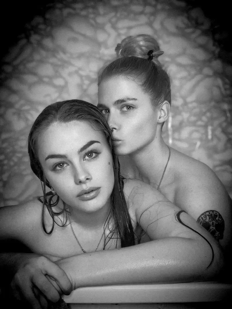 Girlslesbi - Photo exclusive MYM 8 | French Modèles