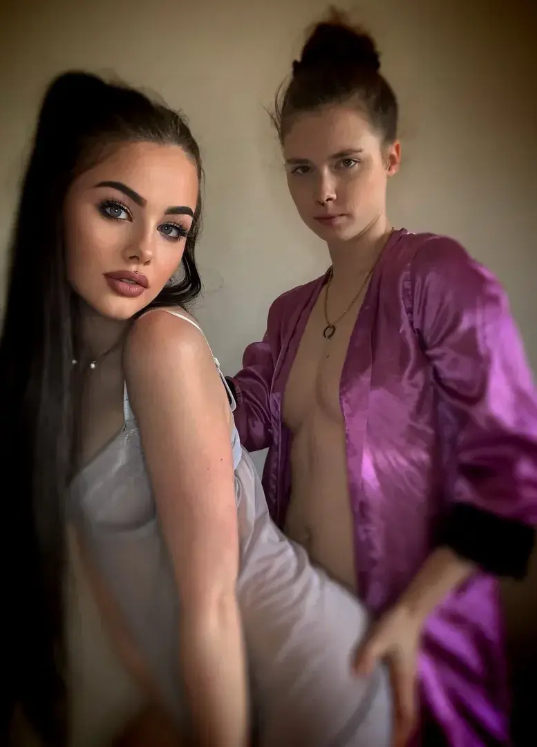 Girlslesbi - Photo exclusive MYM 3 | French Modèles