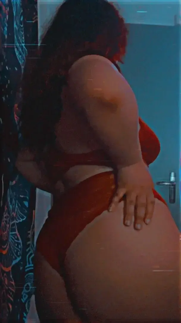 Linayanaturel - Photo exclusive MYM 5 | French Modèles
