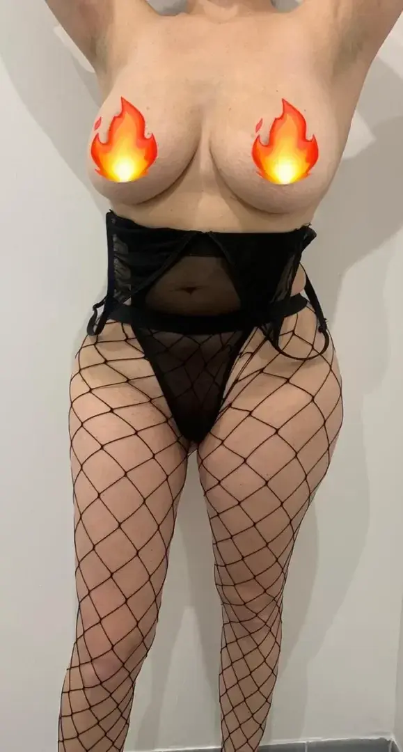 Leak & nude 3 — Mymbitch