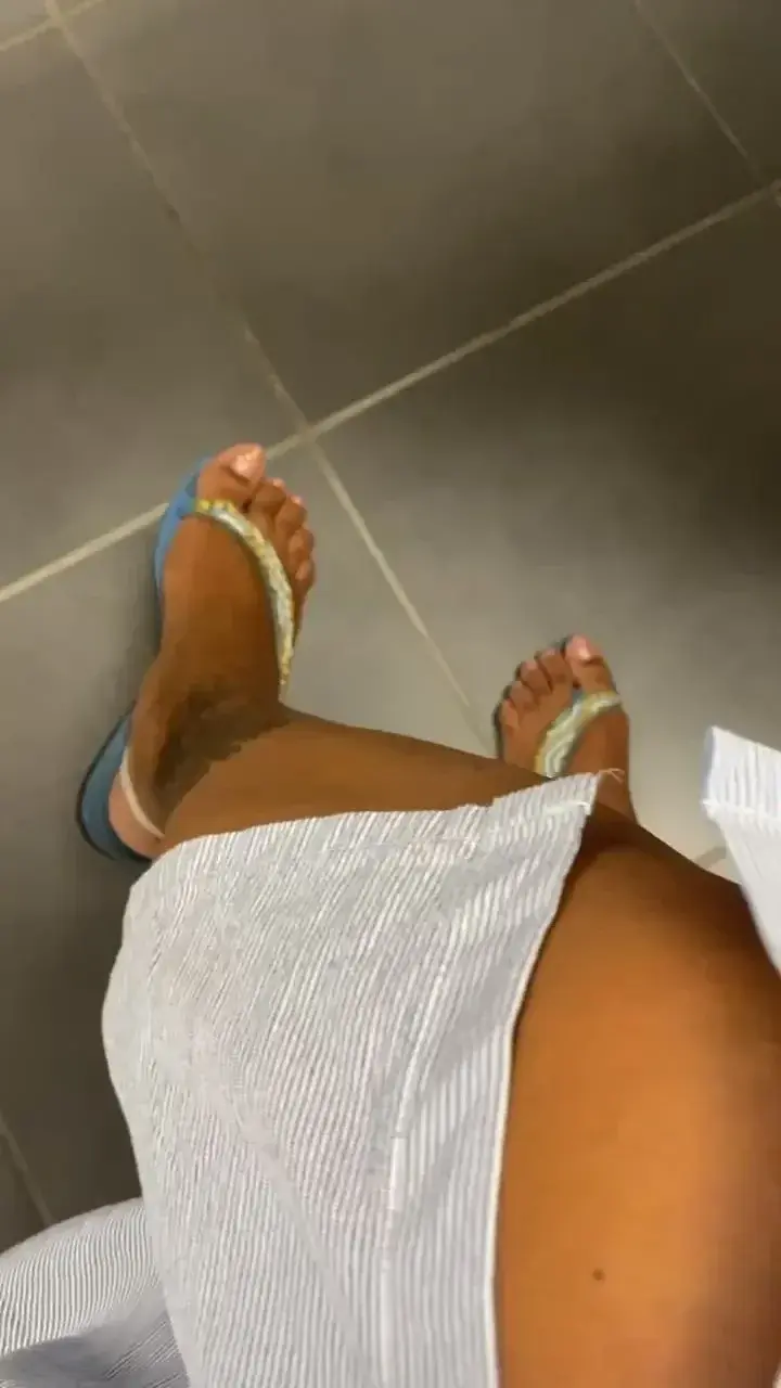 Leak & nude 4 — Feet972