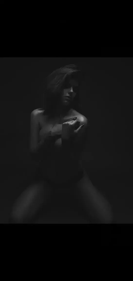 Leak & nude 1 — Makrilou
