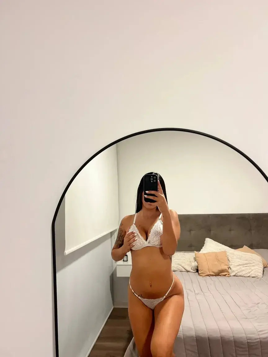 Leak & nude MYM — Jaddy : « Abo gratuit à vie 🧡Viens discuter en DM 🫣 » (MYM)