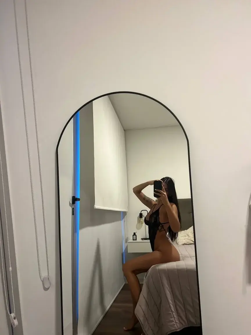 Leak & nude MYM — Jaddy : « Abo gratuit à vie 🧡Viens discuter en DM 🫣 » (MYM)