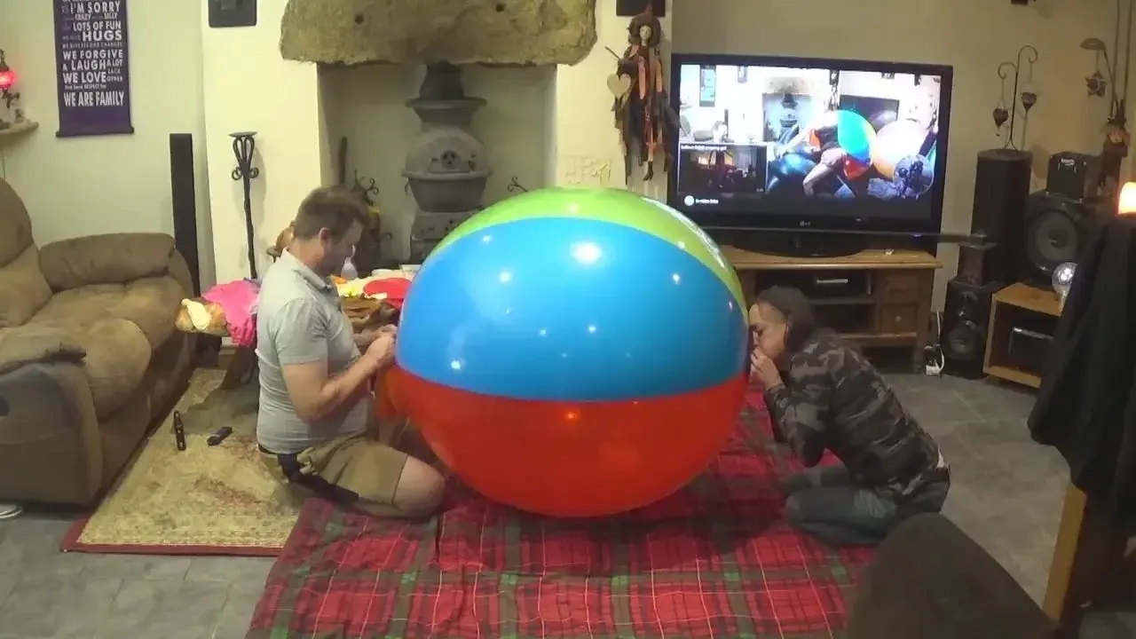 Balloonbangers - Photo exclusive MYM 1 | French Modèles