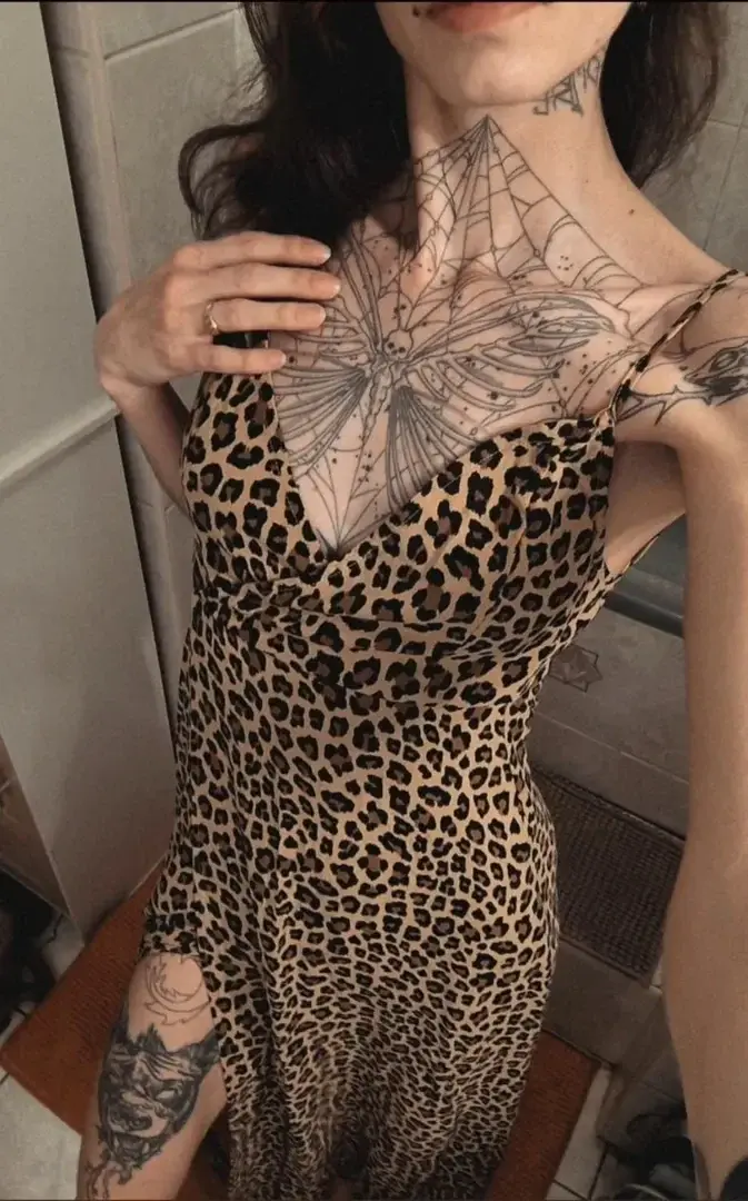 Plantecarnivore - Photo exclusive MYM 1 | French Modèles