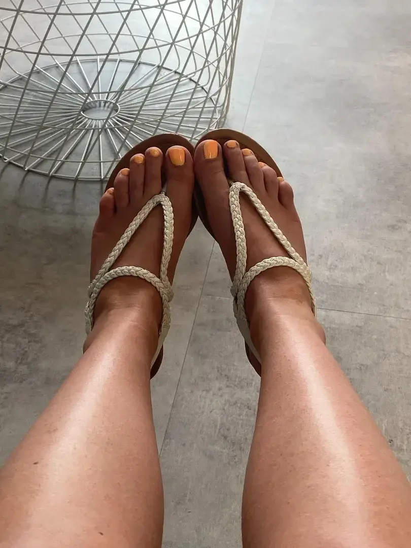 Leak & nude 3 — lele_feet