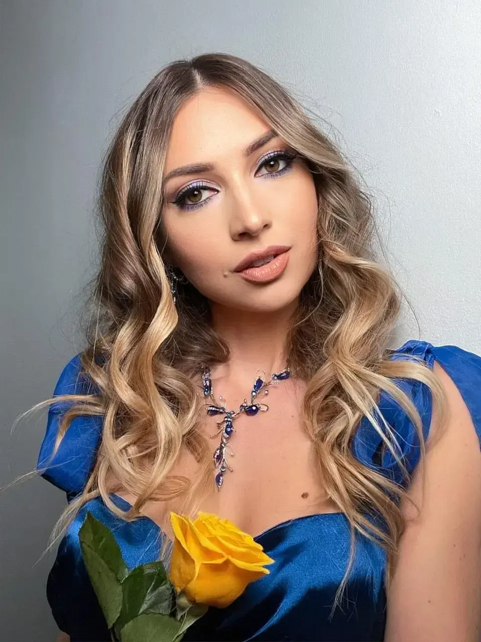 Leak public de Djelizamay — « It’s my bday! 🥳 » (nude) sur MYM