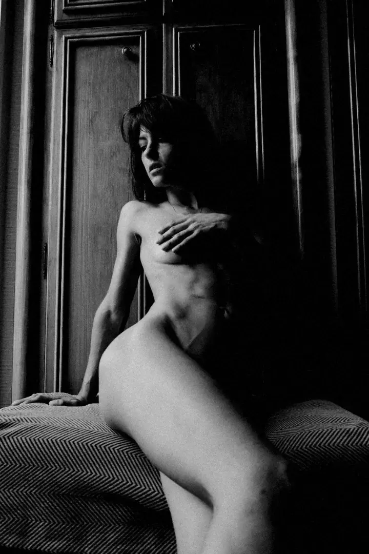 Leak & nude 1 — Adelerose