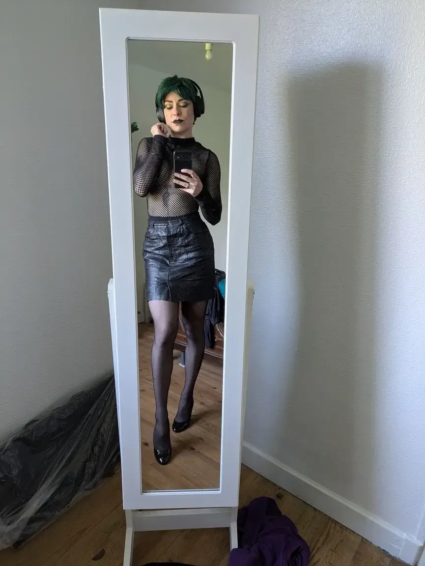 Lila_hana - Photo exclusive MYM 2 | French Modèles