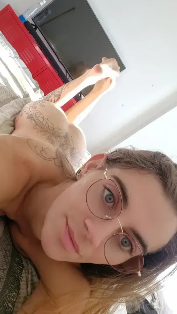 Leak & nude 1 — Leatgirl