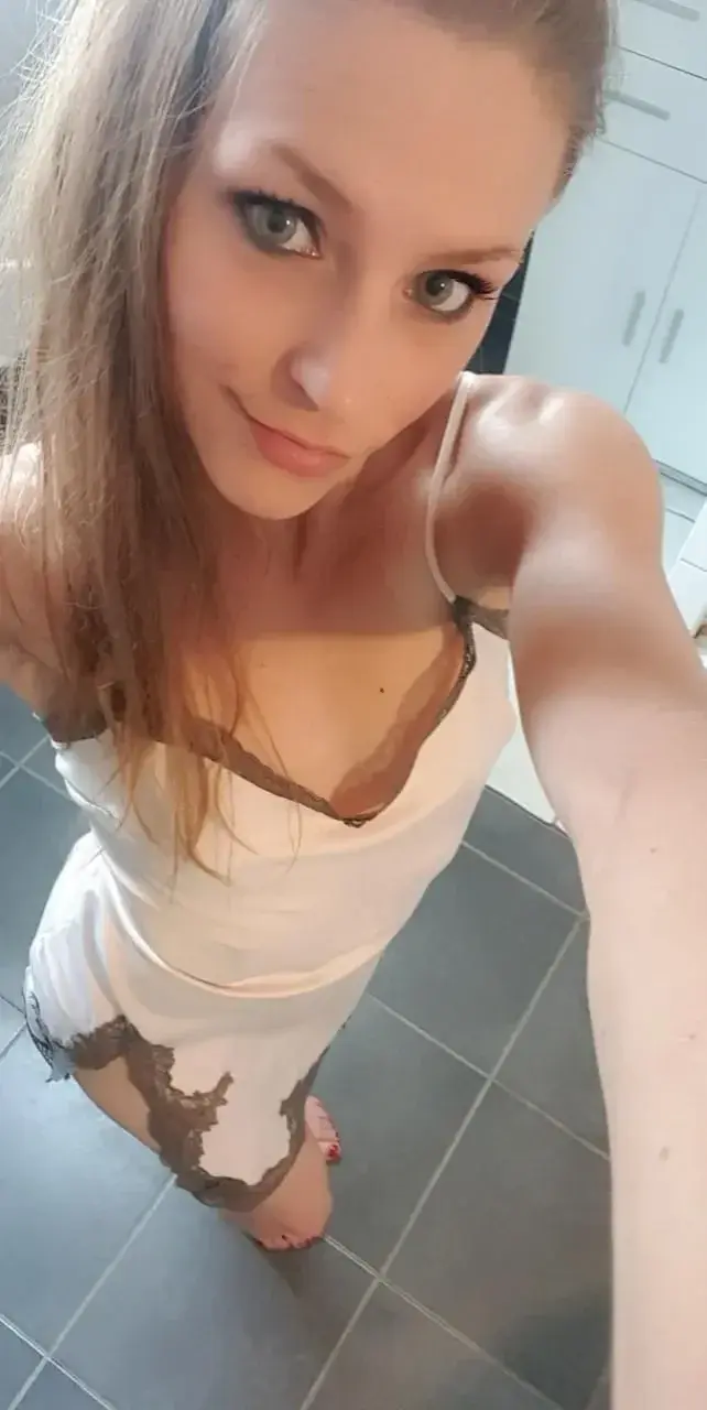 Annesia - Photo exclusive MYM 9 | French Modèles