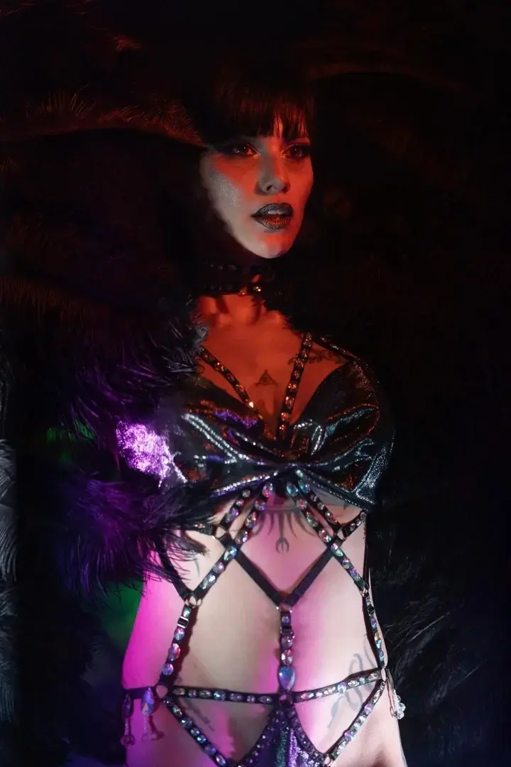 Leak & nude 5 — electrick_cat