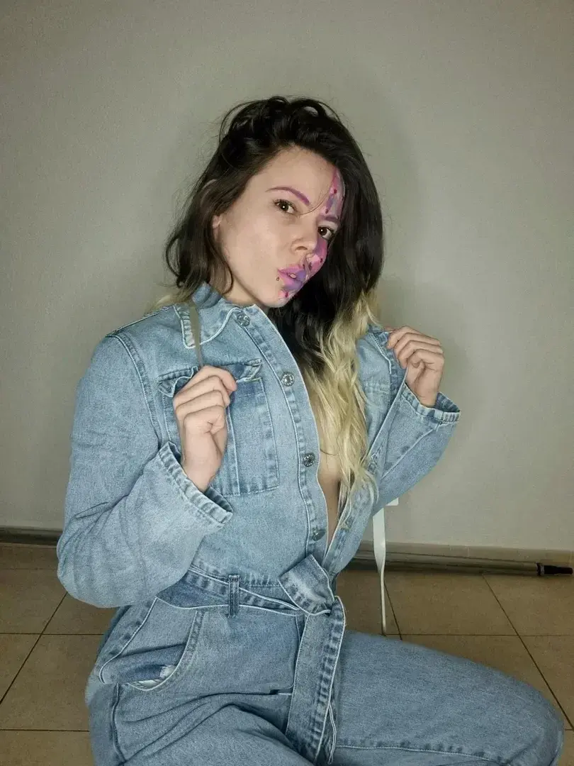 Leak & nude 6 — SexiyQueen