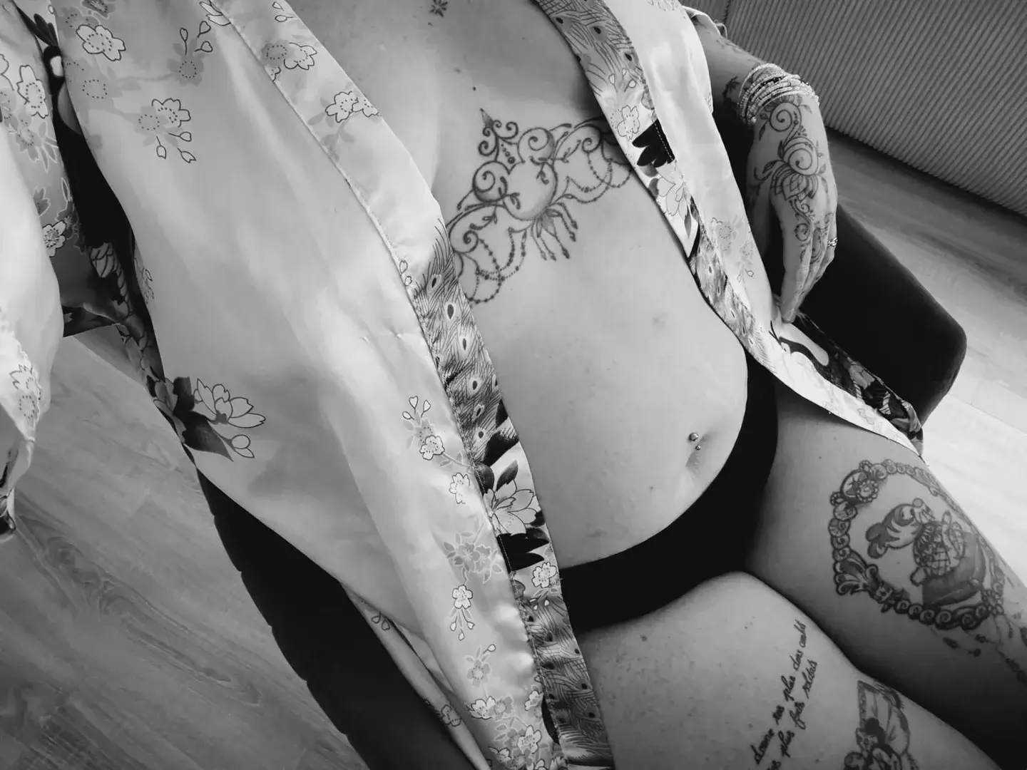 Leak & nude MYM — Mistykpink : « média » (MYM)