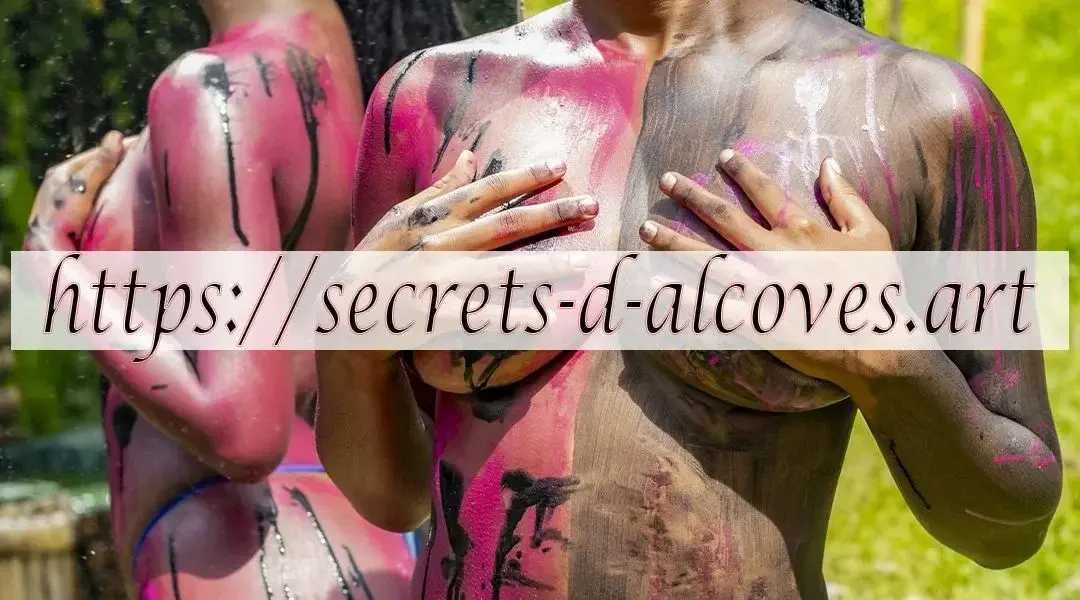 Photo de couverture de Secrets-d-alcoves